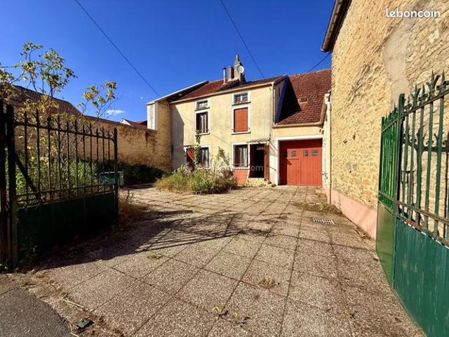 Maison 7 pièces 202 m²