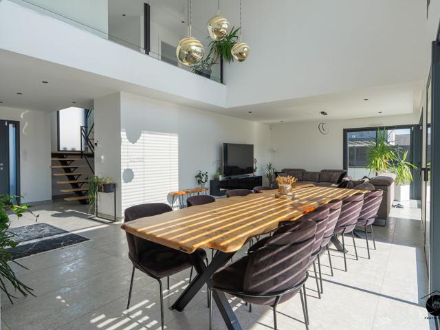 Maison 7 pièces 202 m²