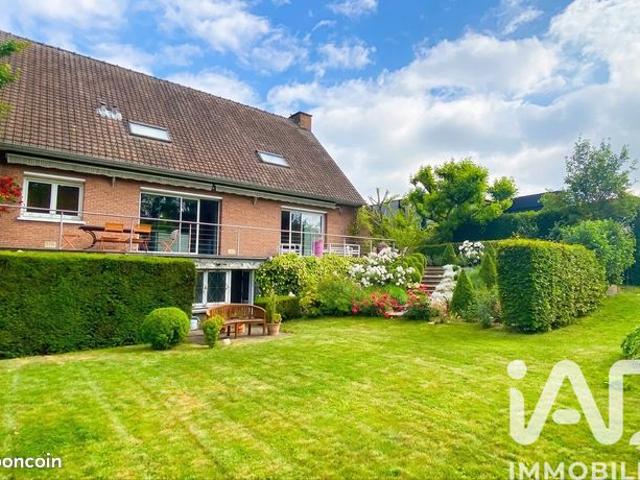 Maison 7 pièces 203 m²