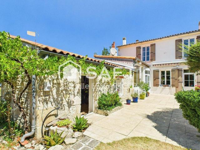 Maison 7 pièces 203 m²