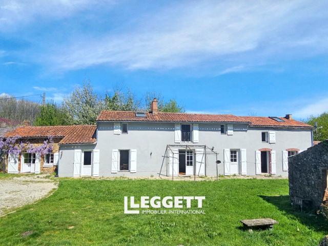 Maison 7 pièces 203 m²