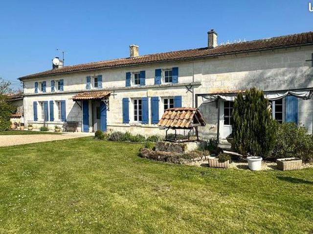 Maison 7 pièces 203 m²