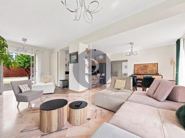 Maison 7 pièces 203 m²