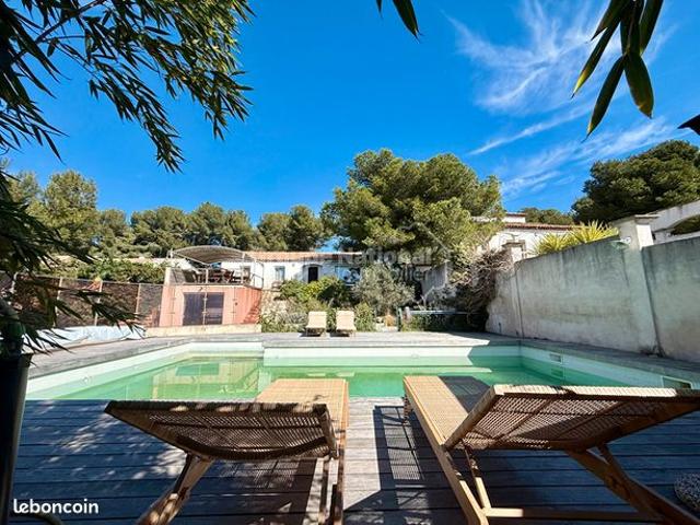 Maison 7 pièces 203 m²