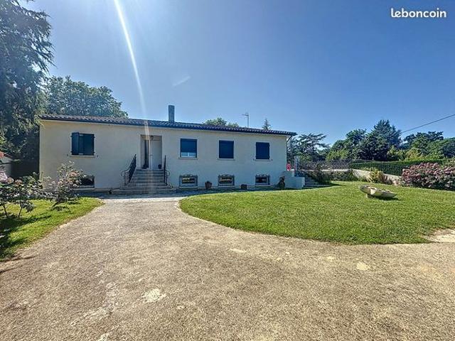 Maison 7 pièces 203 m²