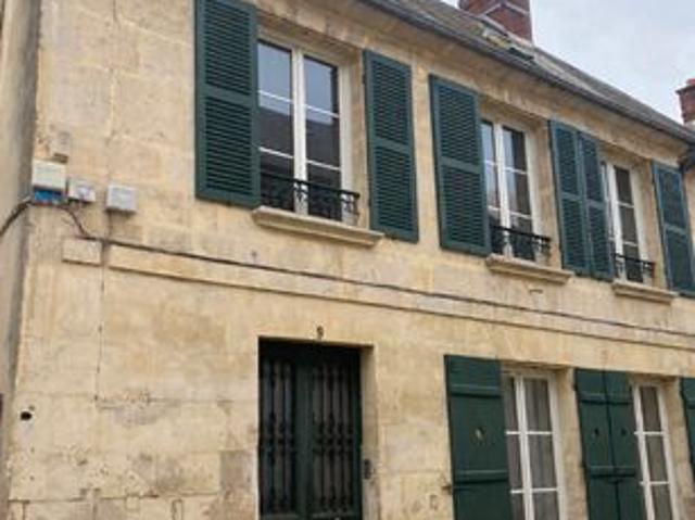 Maison 7 pièces 203 m²