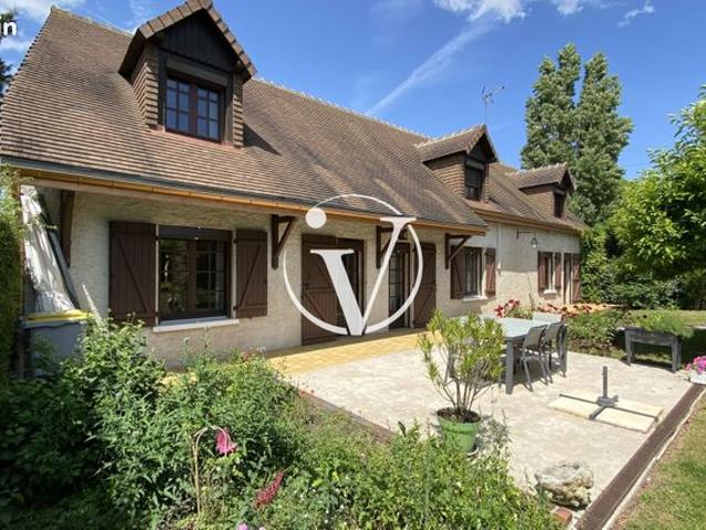 Maison 7 pièces 203 m²