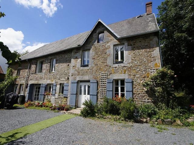 Maison 7 pièces 203 m²