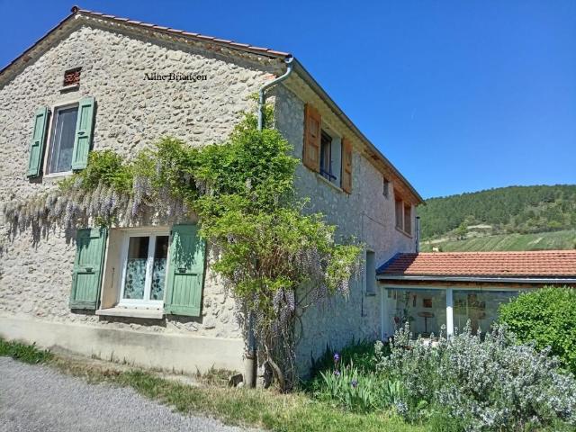 Maison 7 pièces 203 m²