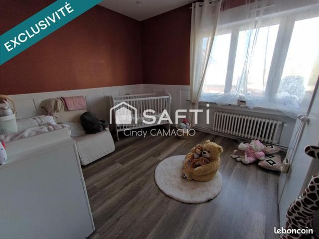 Maison 7 pièces 203 m²