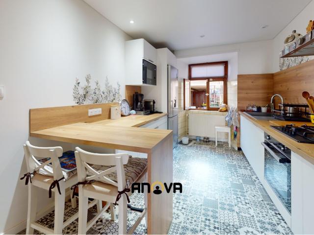 Maison 7 pièces 203 m²
