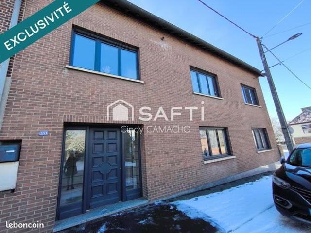 Maison 7 pièces 203 m²