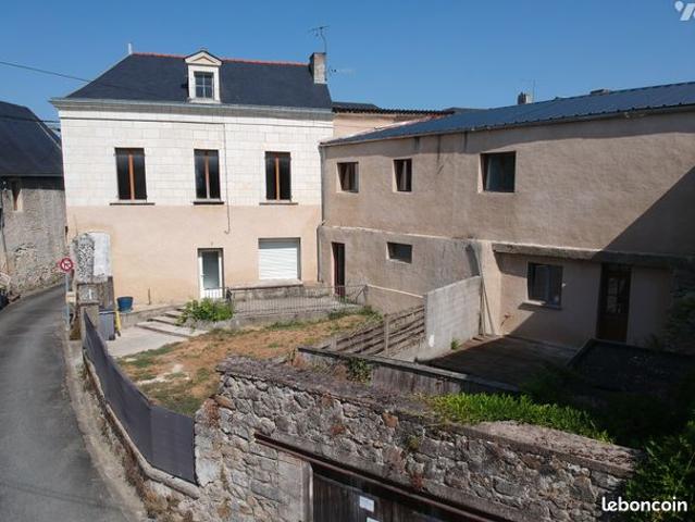 Maison 7 pièces 214 m²