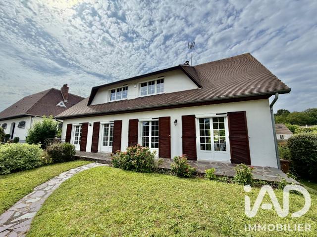 Maison 7 pièces 214 m²