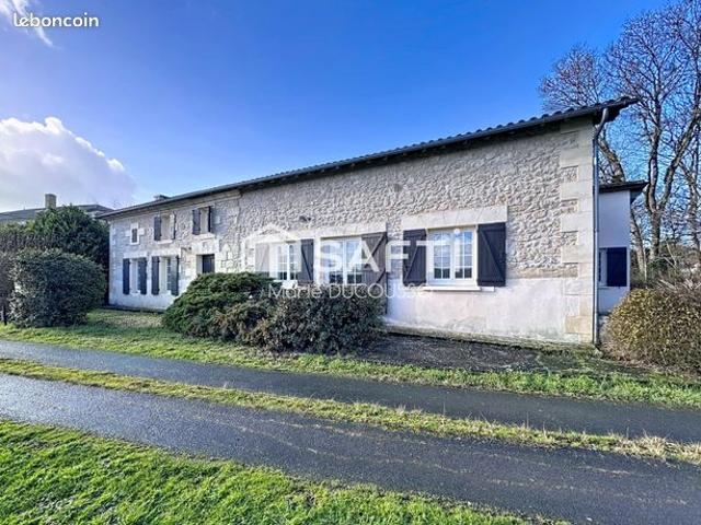 Maison 7 pièces 214 m²