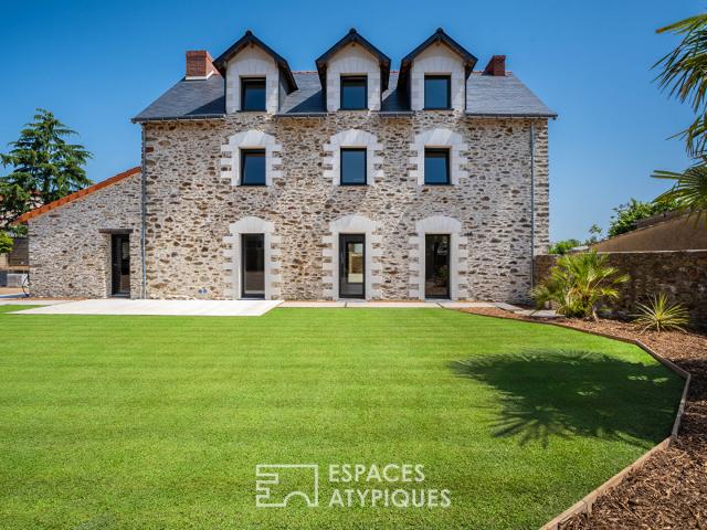Maison 7 pièces 214 m²