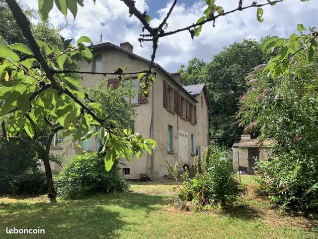 Maison 7 pièces 214 m²