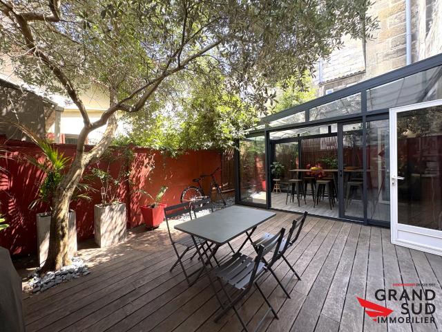 Maison 7 pièces 214 m²