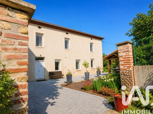Maison 7 pièces 214 m²