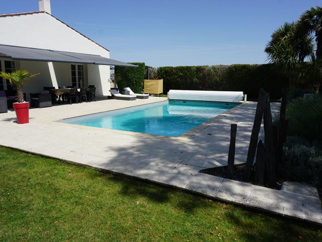 Maison 7 pièces 214 m²