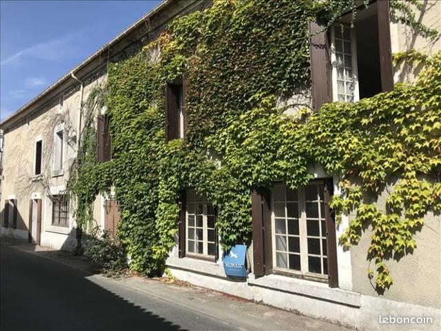 Maison 7 pièces 215 m²
