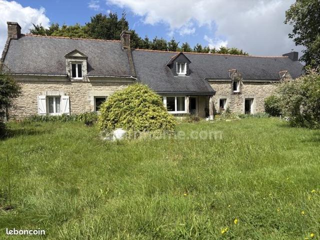 Maison 7 pièces 215 m²