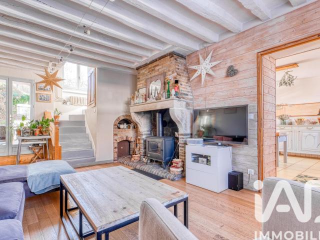 Maison 7 pièces 215 m²