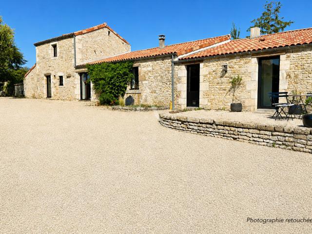 Maison 7 pièces 215 m²
