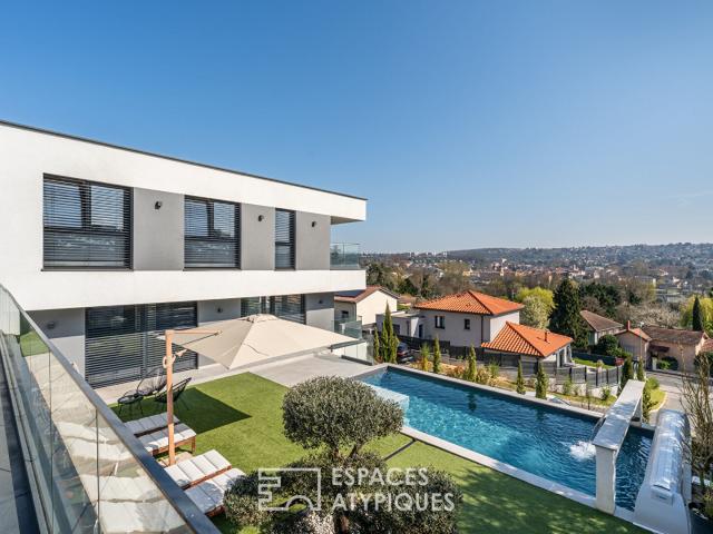Maison 7 pièces 215 m²