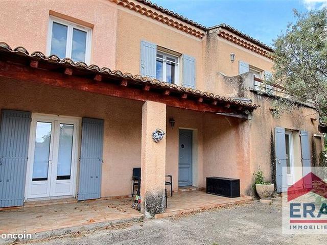 Maison 7 pièces 215 m²