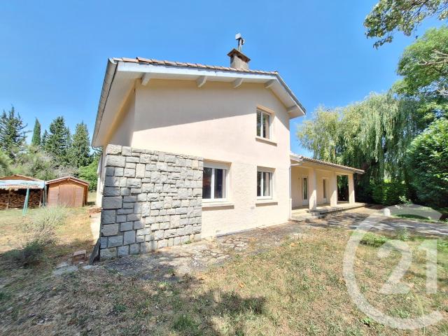 Maison 7 pièces 215 m²