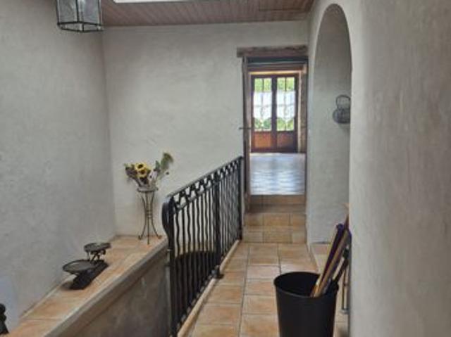Maison 7 pièces 215 m²