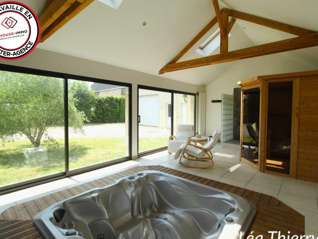 Maison 7 pièces 215 m²