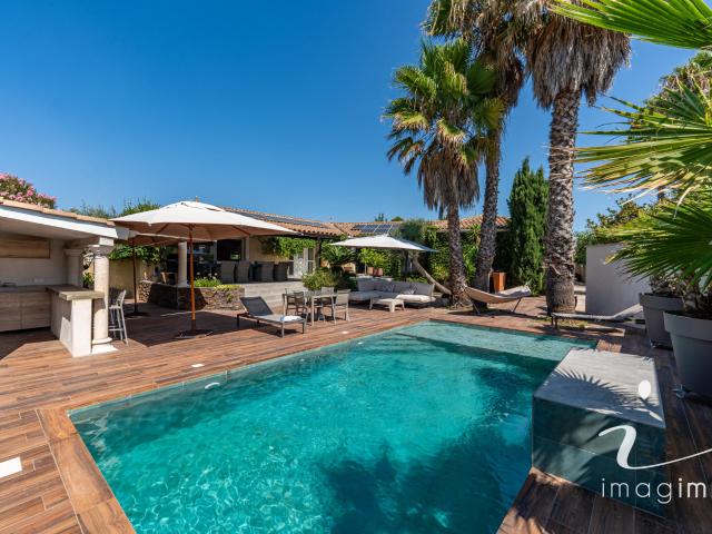 Maison 7 pièces 215 m²