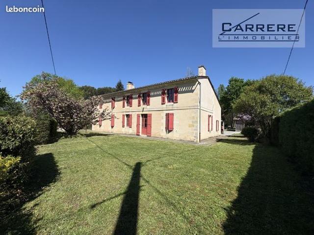 Maison 7 pièces 215 m²
