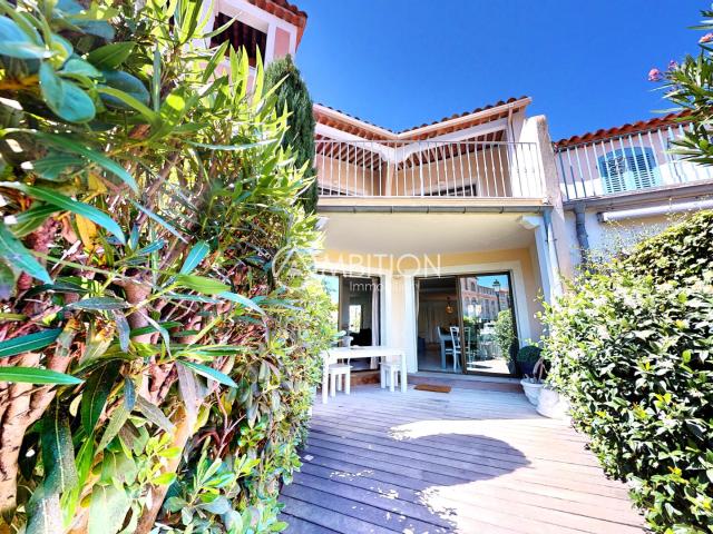 Maison 7 pièces 216 m²