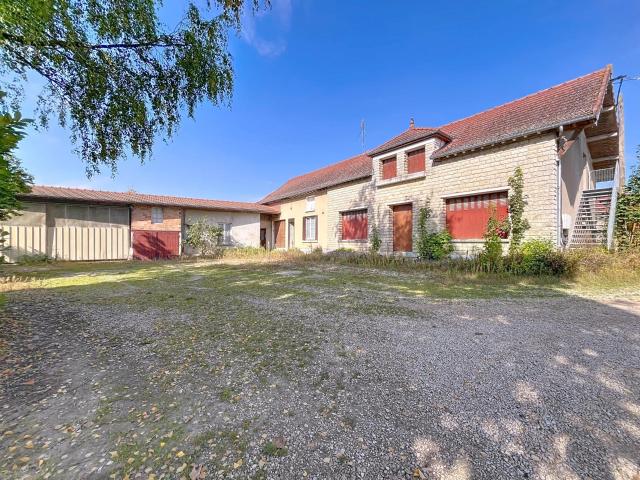 Maison 7 pièces 216 m²