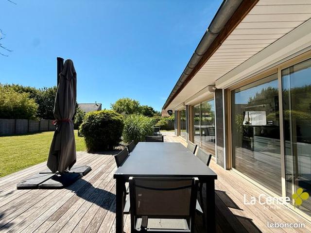 Maison 7 pièces 216 m²