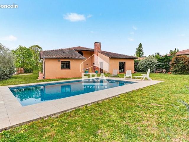 Maison 7 pièces 216 m²