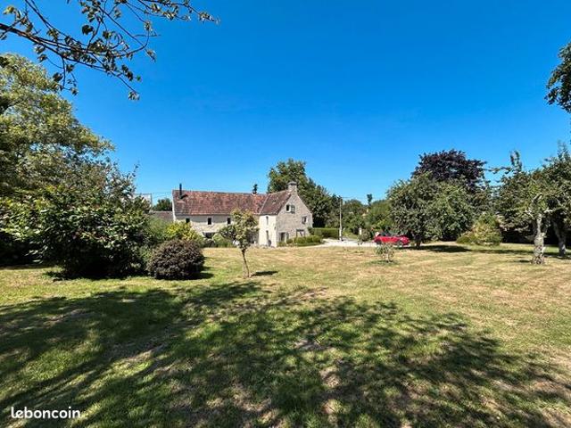 Maison 7 pièces 217 m²