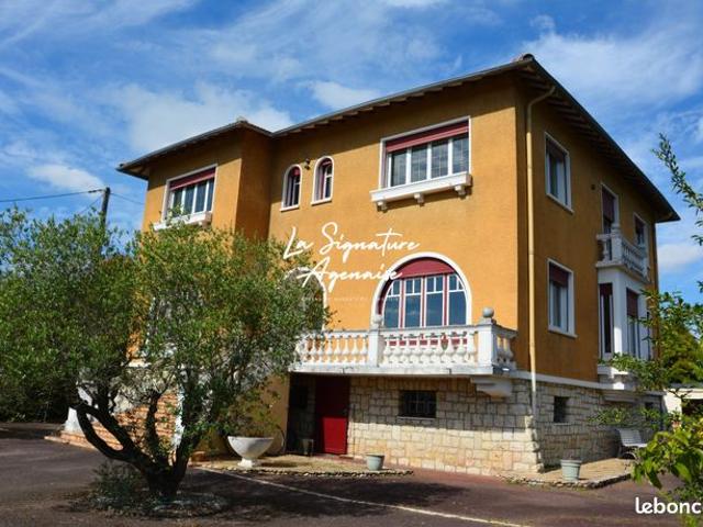 Maison 7 pièces 217 m²