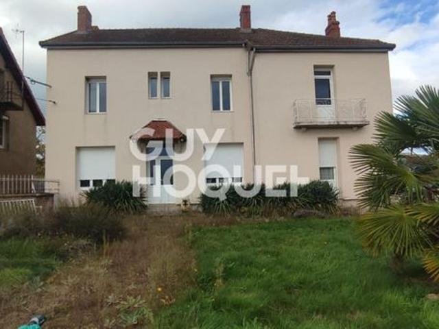 Maison 7 pièces 217 m²