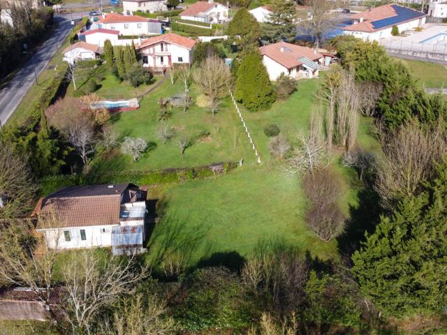 Maison 7 pièces 218 m²