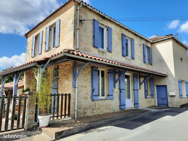 Maison 7 pièces 218 m²