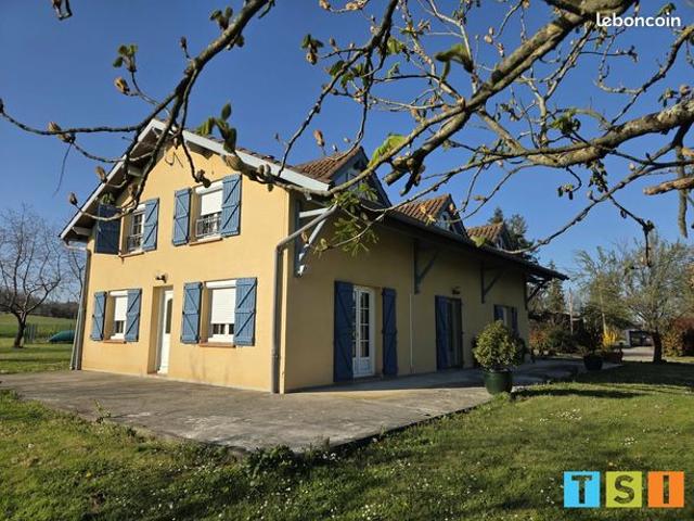 Maison 7 pièces 218 m²