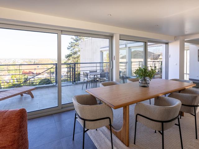 Maison 7 pièces 218 m²