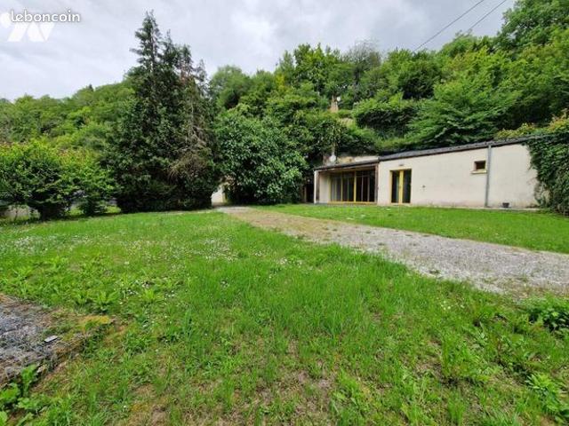 Maison 7 pièces 218 m²