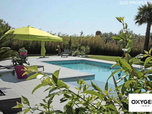 Maison 7 pièces 218 m²