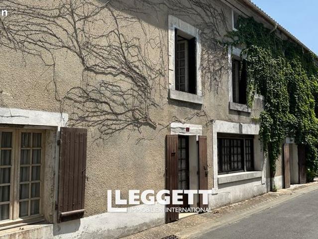 Maison 7 pièces 218 m²