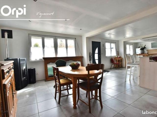 Maison 7 pièces 218 m²